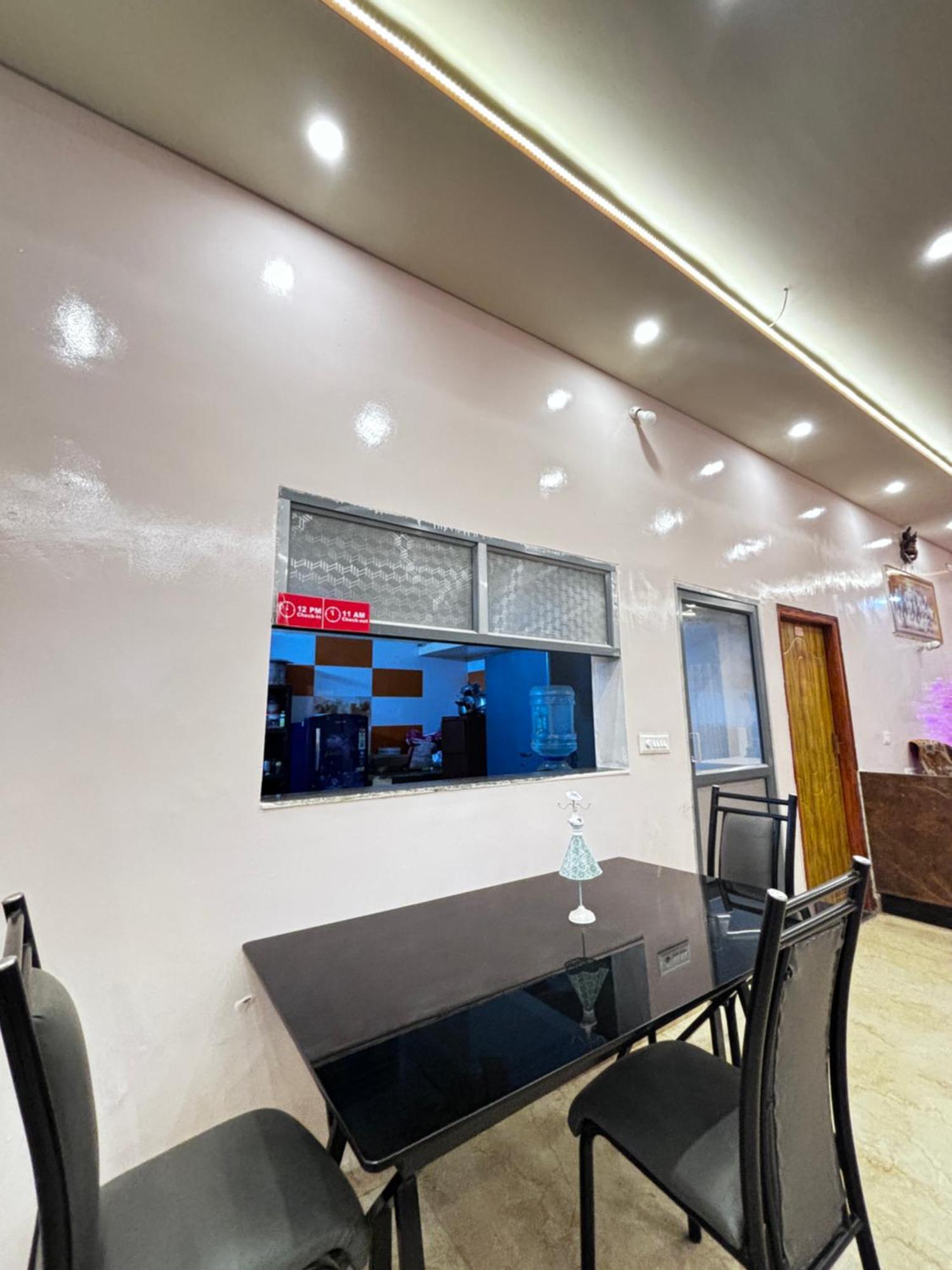 Hotel New Royal Ruby - Electronic City Phase 1 Kammasandra Екстериор снимка