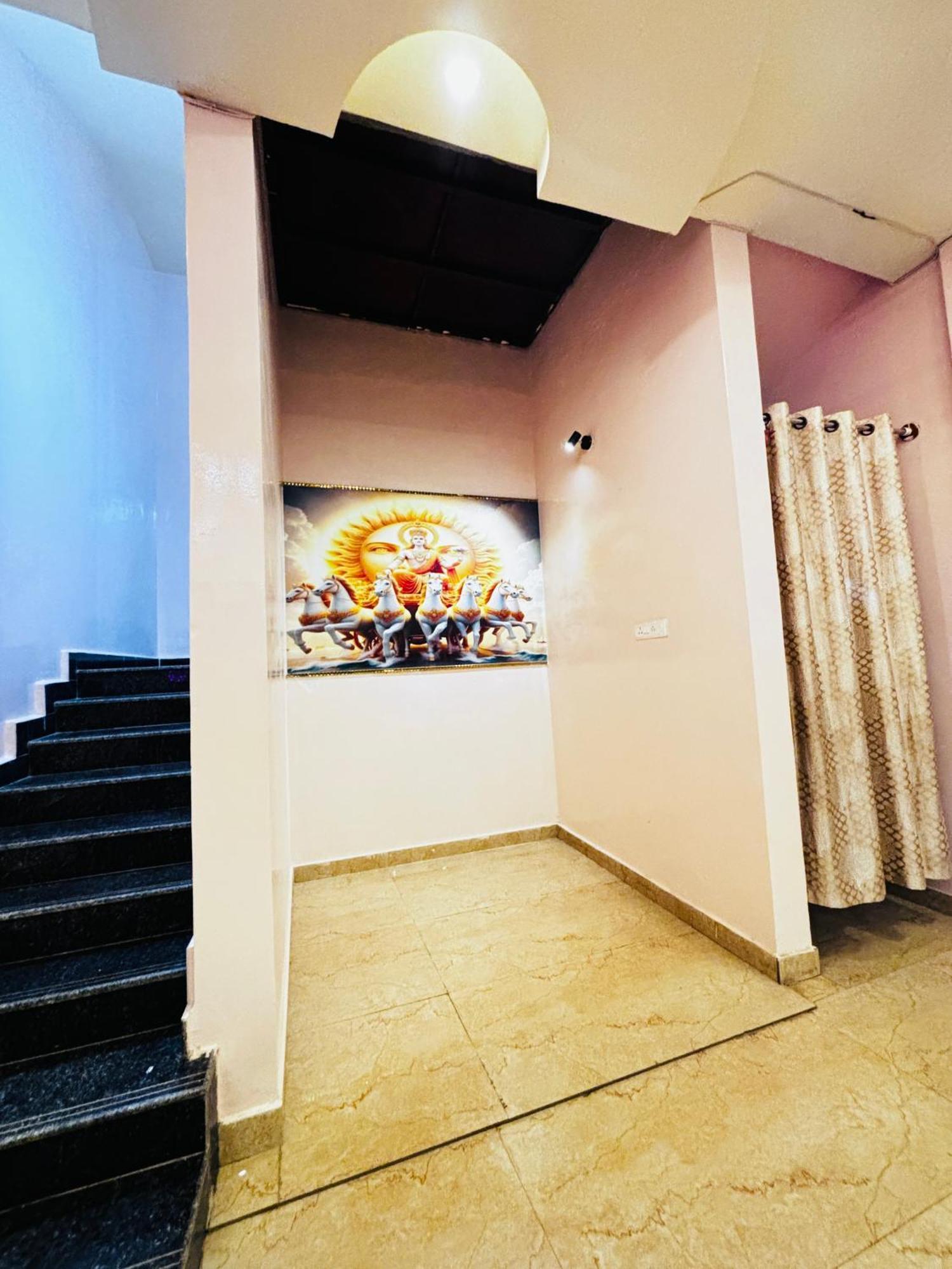 Hotel New Royal Ruby - Electronic City Phase 1 Kammasandra Екстериор снимка